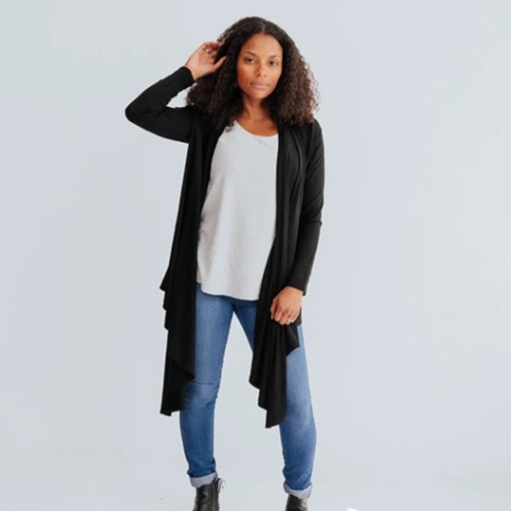 Encircled Everyday Twist Top